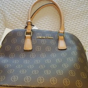 Adrienne Vittadini purse